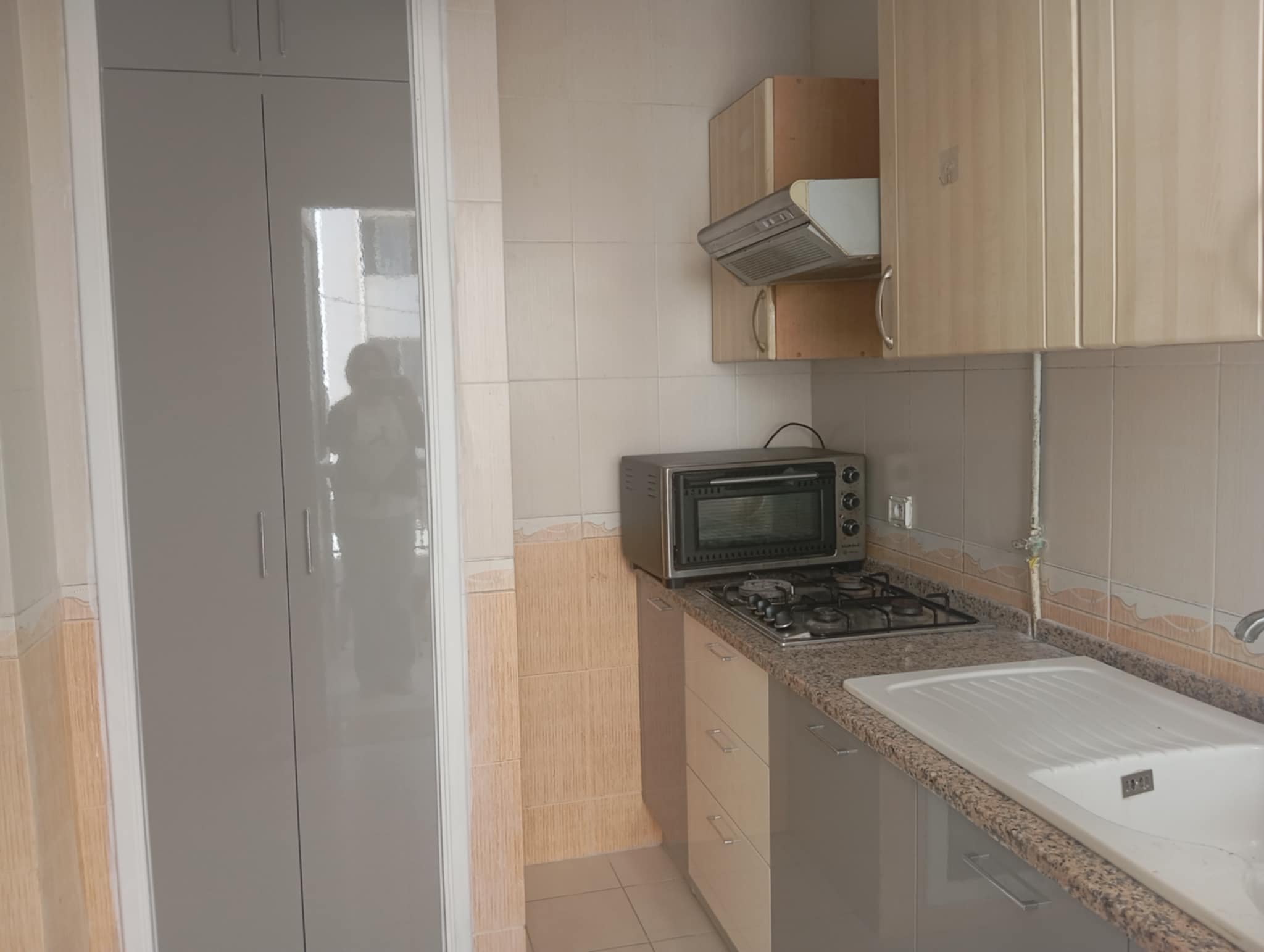La Marsa El Aouina Vente Appart. 2 pices Un grand s plus 1  cit el wahat