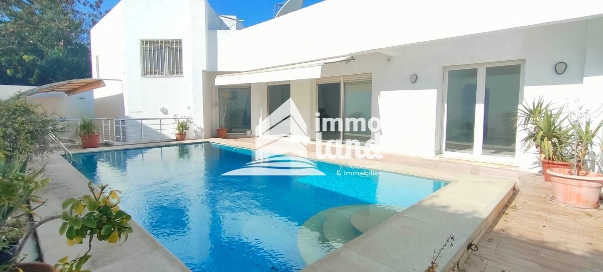 La Marsa Cite El Hana Location Maisons Villa s5 avec piscine  la marsa