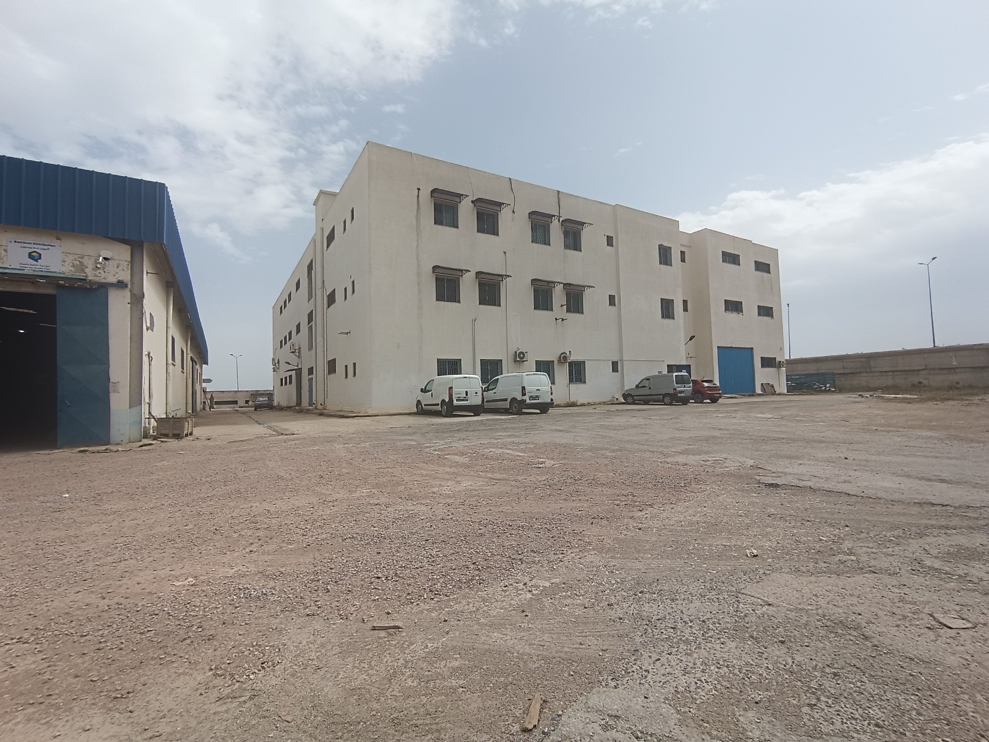 Mnihla Mnihla Location Autre Dpt entrept espace industriel de 820 m2 sur x20
