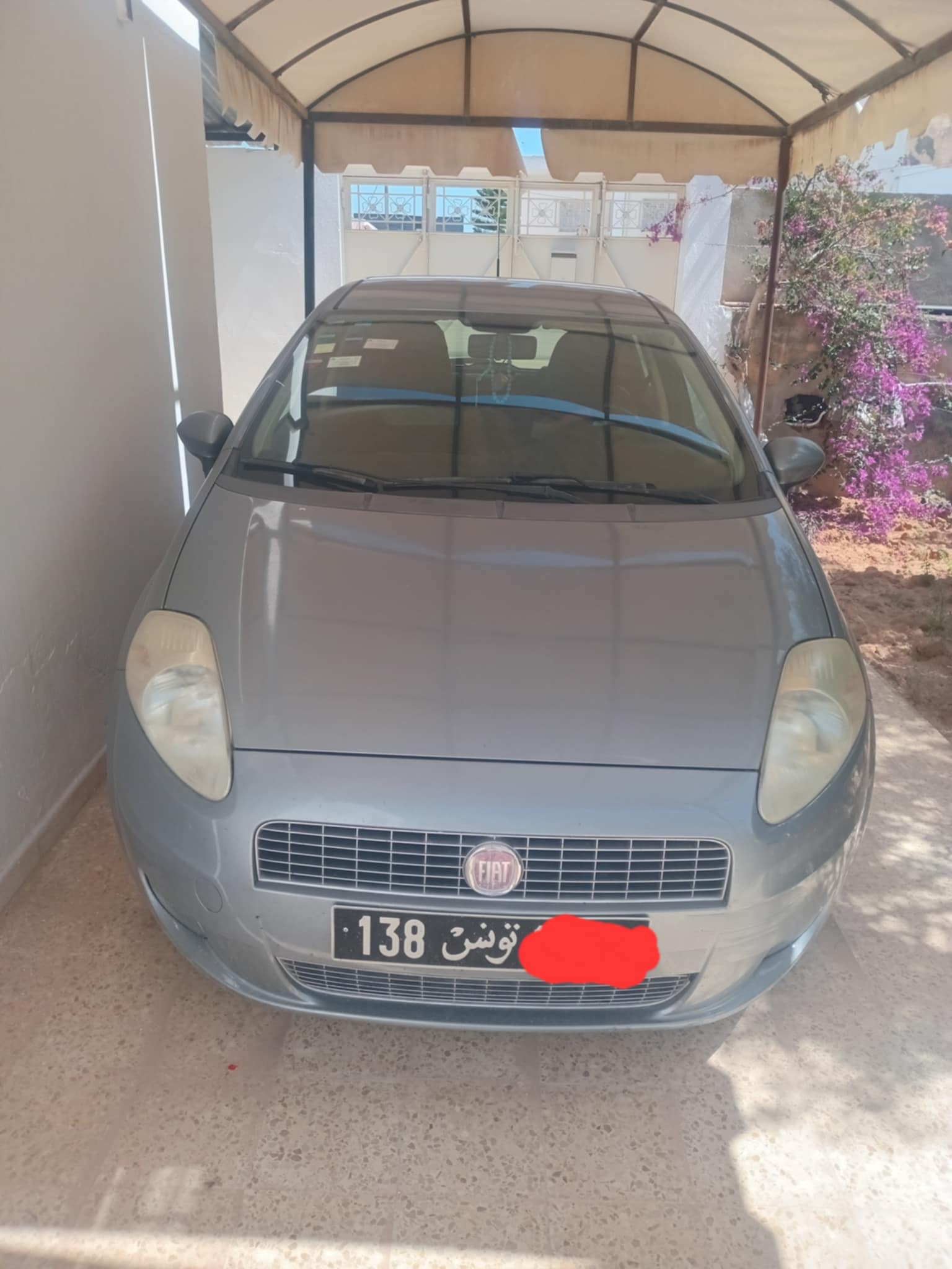 Sfax Ville El Bousten Fiat Grande Punto Fiat punto grandi 2009
