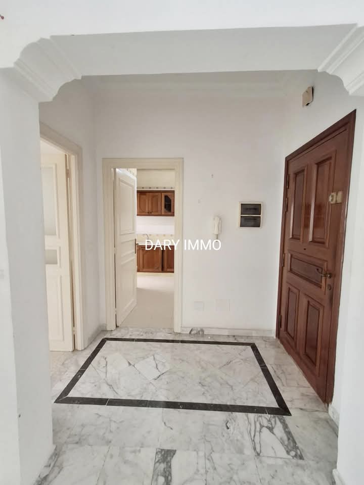 La Soukra La Soukra Vente Appart. 3 pices Un appartement s2  la soukra