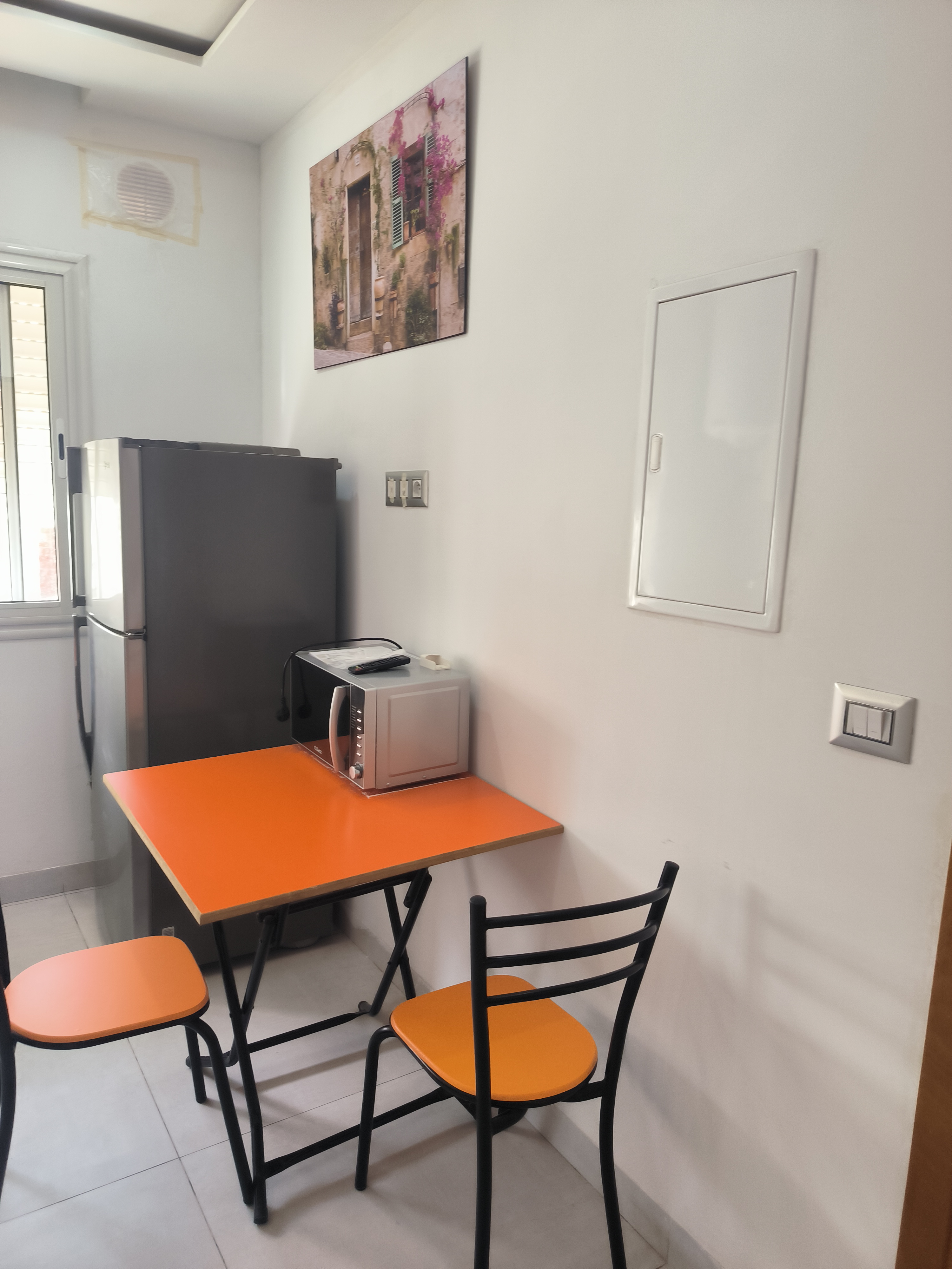 El Menzah Cite El Mahrajene Location Appart. 1 pice Appartement