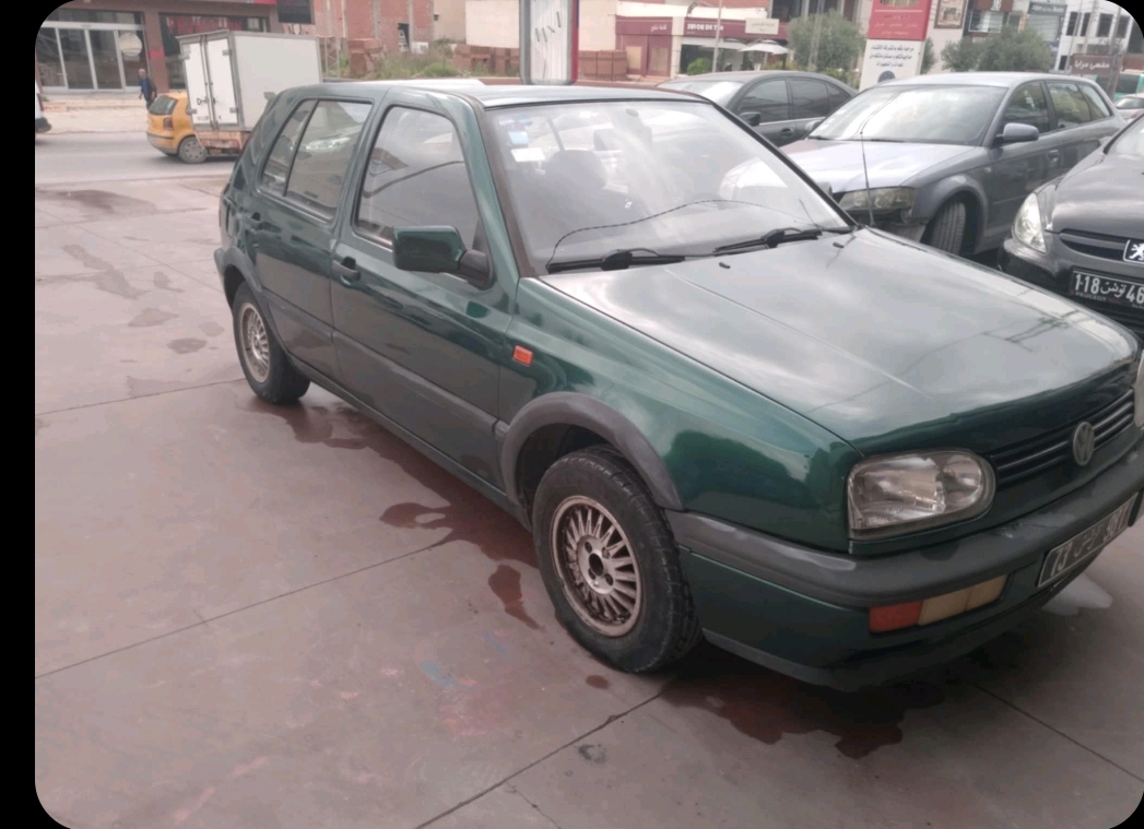 El Menzah El Manar 1 Volkswagen Golf 3 Une trs bonne affaire