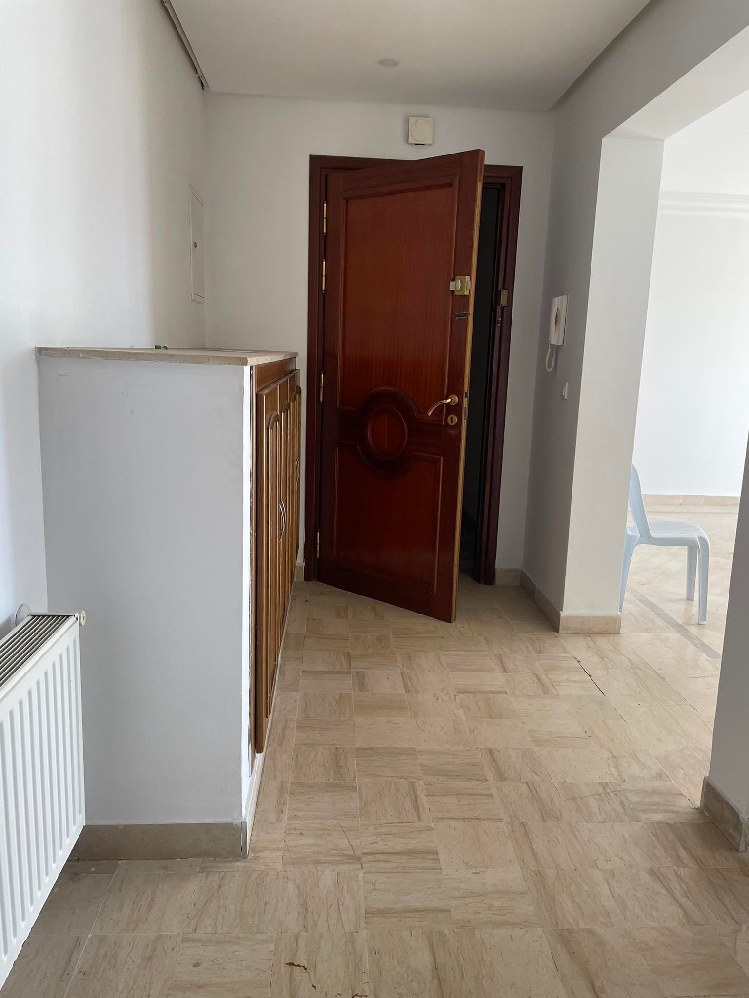 La Goulette La Goulette Vente Appart. 3 pices Un appartement  la goulette en bon tat