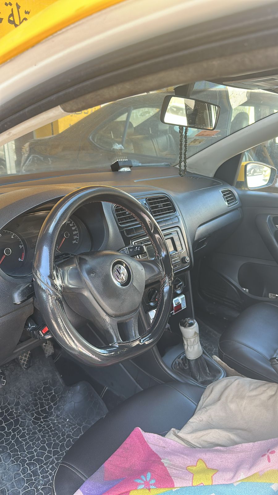 Bab Bhar Bab Bhar Volkswagen Polo 7 Polo7 sedan taxi