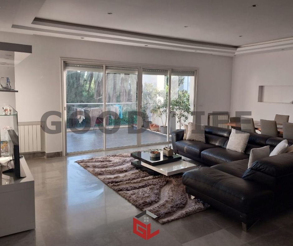 El Menzah El Menzah 1 Location Maisons Etage de villa en s4  menzah 1