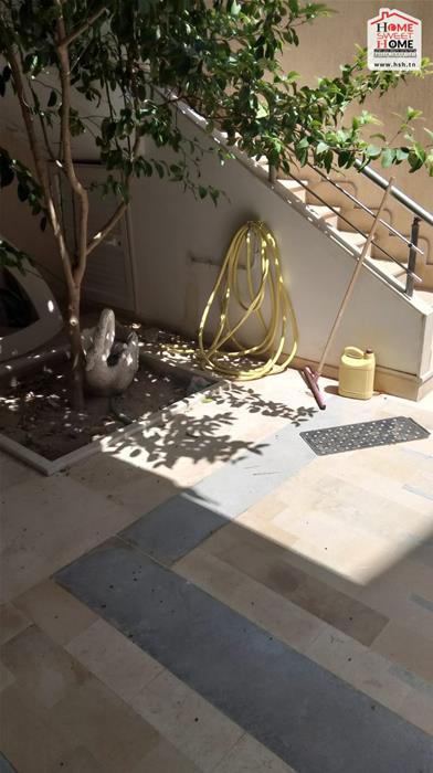 El Kram Le Kram Ouest Location Appart. 3 pices tage de villa  s2  hana   cit office