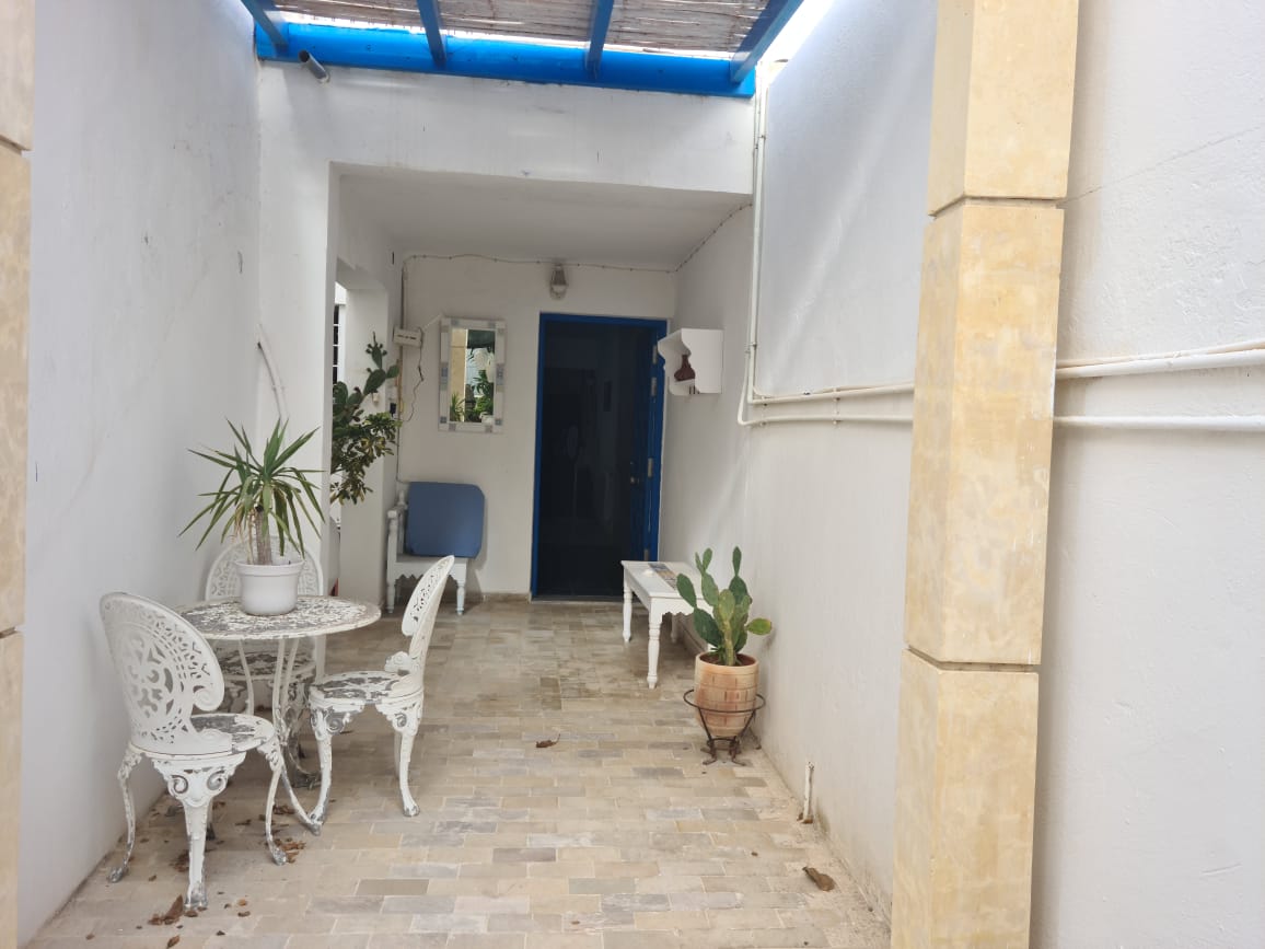 La Marsa Cite Des Vergers Location Appart. 2 pices Superbe duplex meubl  la marsa