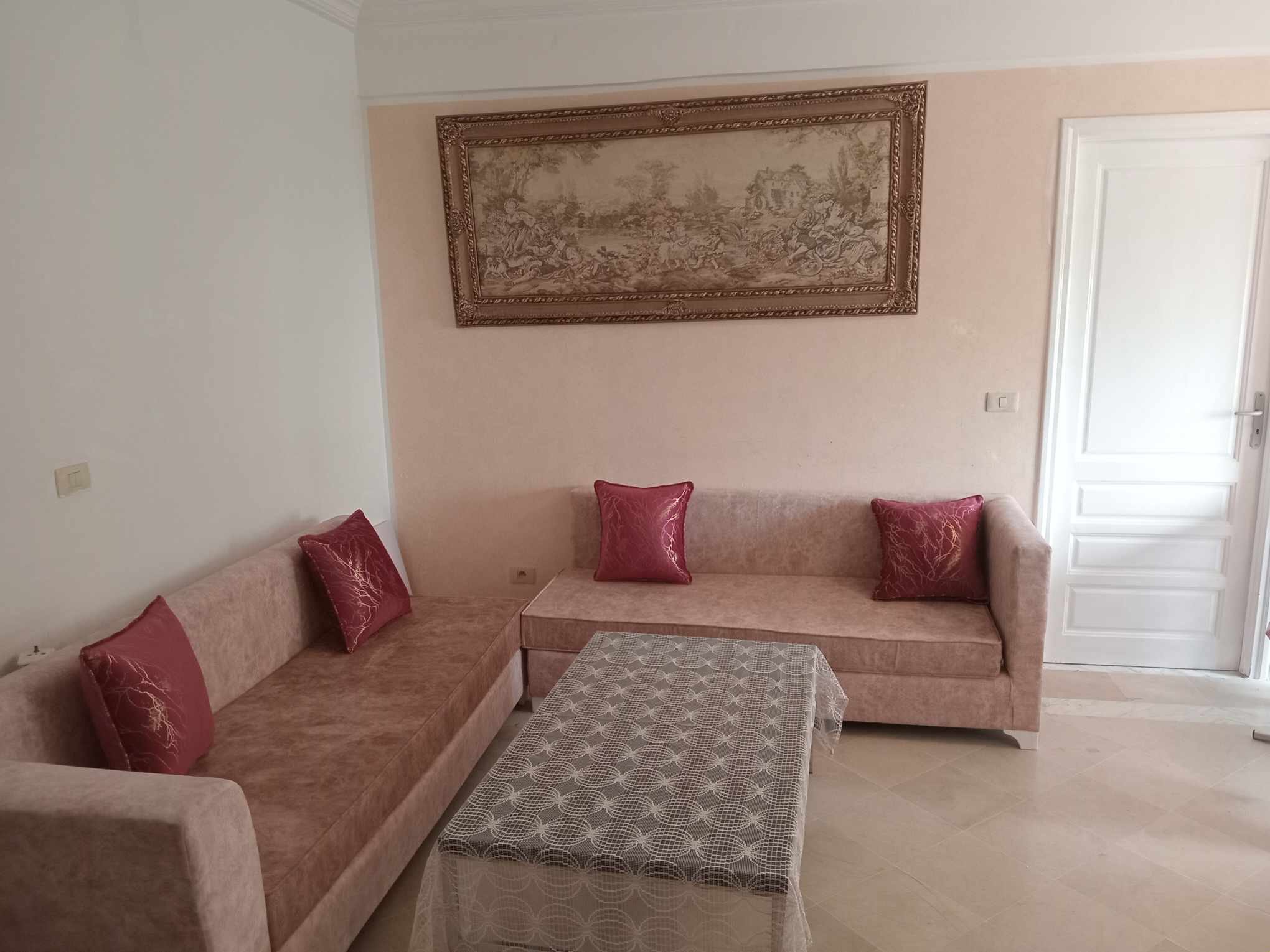 Ariana Ville Cite Ennasr 2 Location Appart. 1 pice Superbe set1 richement meubl  ennasr2