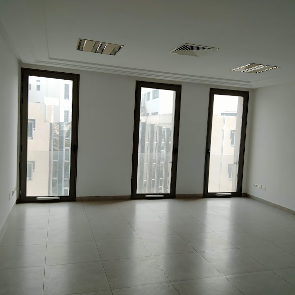 La Marsa Berge Du Lac Bureaux & Commerces Bureau Super bureau 298 m2 avec vue aeroport au lac 2