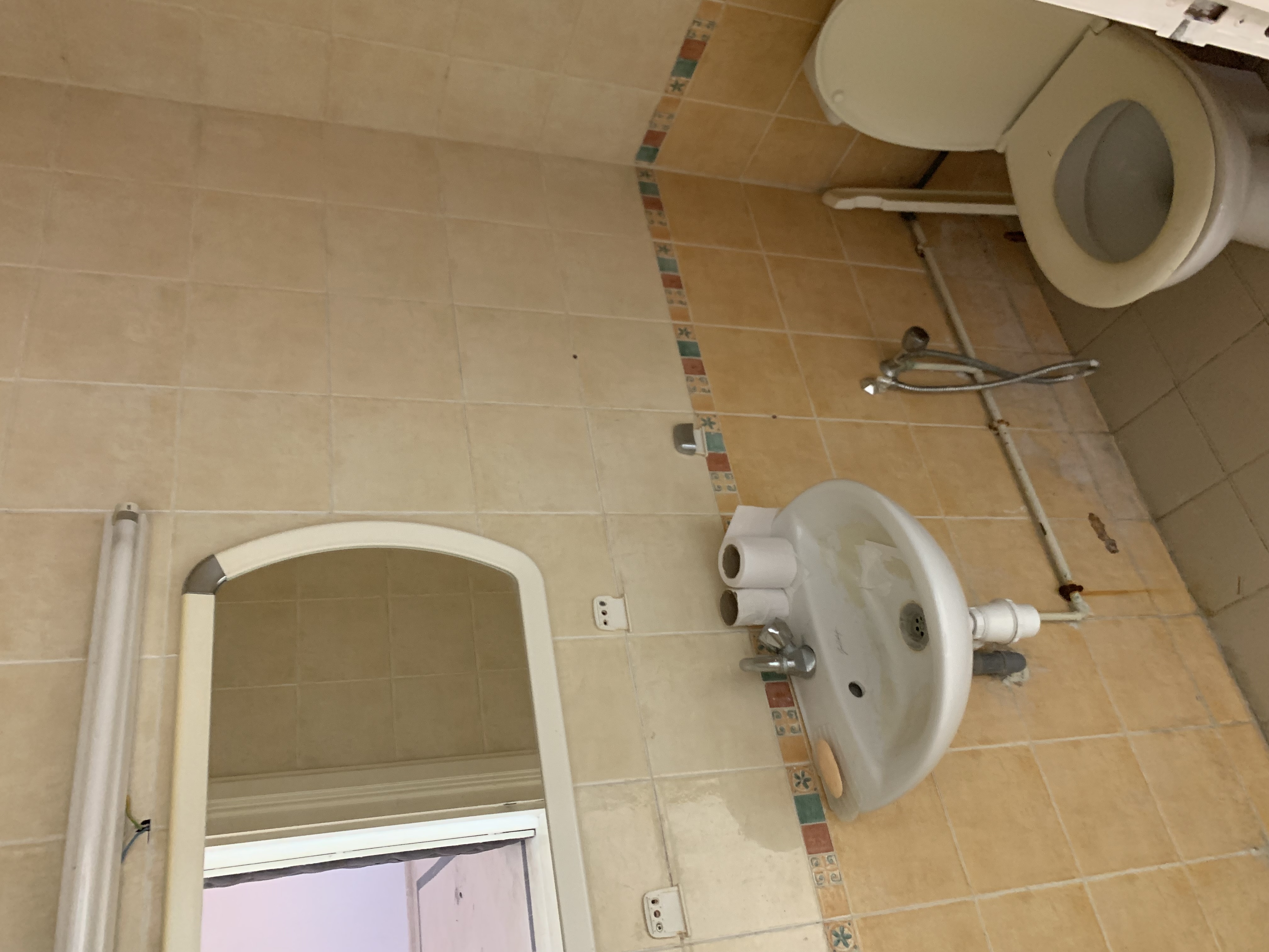 Ariana Ville Nouvelle Ariana Location Appart. 2 pices Appartement s plus 1 mbm 02