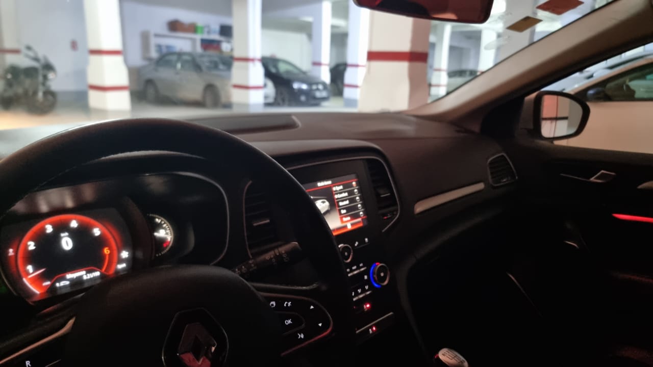 La Marsa Berge Du Lac Renault Megane Megan 4 2017