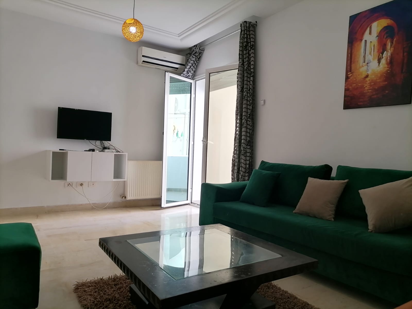Ain Zaghouan Ain Zaghouan Location Appart. 2 pices Particulier loue s1 richement meubl