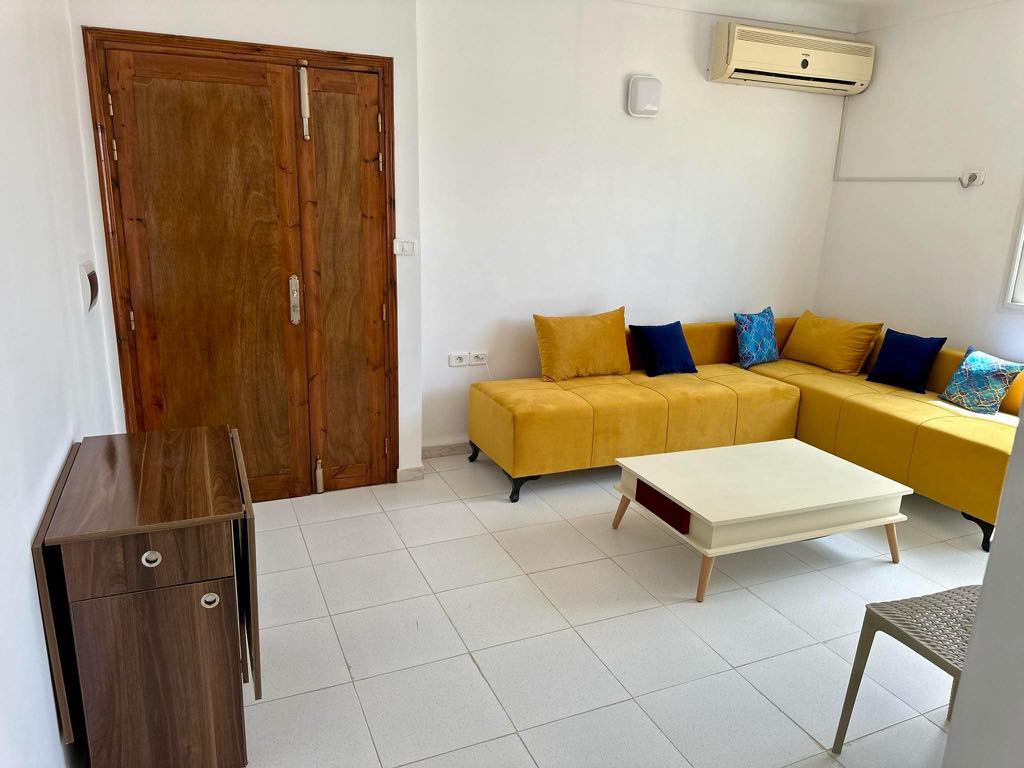 Hammamet Hammamet Vente Appart. 5 pices+ Appartement souad
