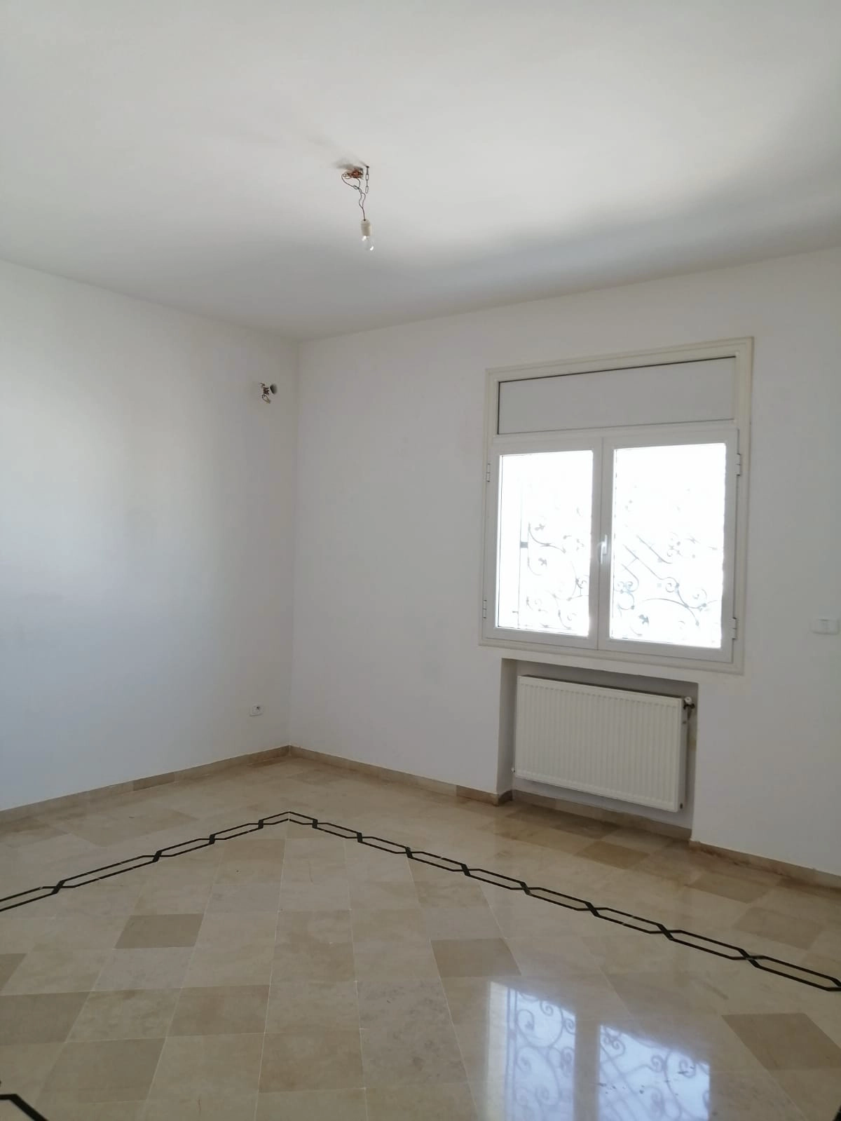 Bou Mhel El Bassatine Bou Mhel Location Appart. 3 pices Etage s2  bassatine