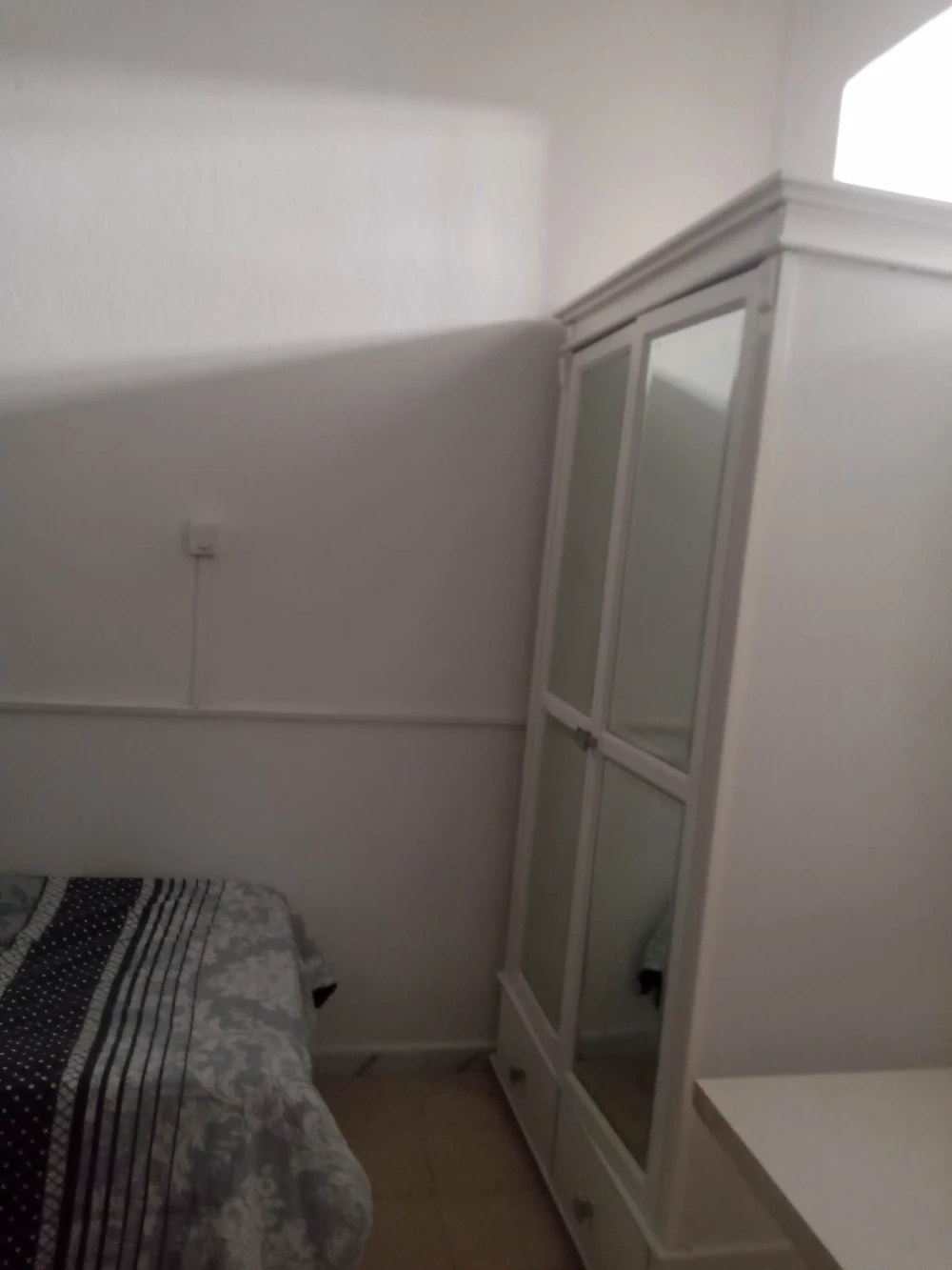 El Menzah El Manar 2 Location Appart. 2 pices Studio s1 meubl  manar2