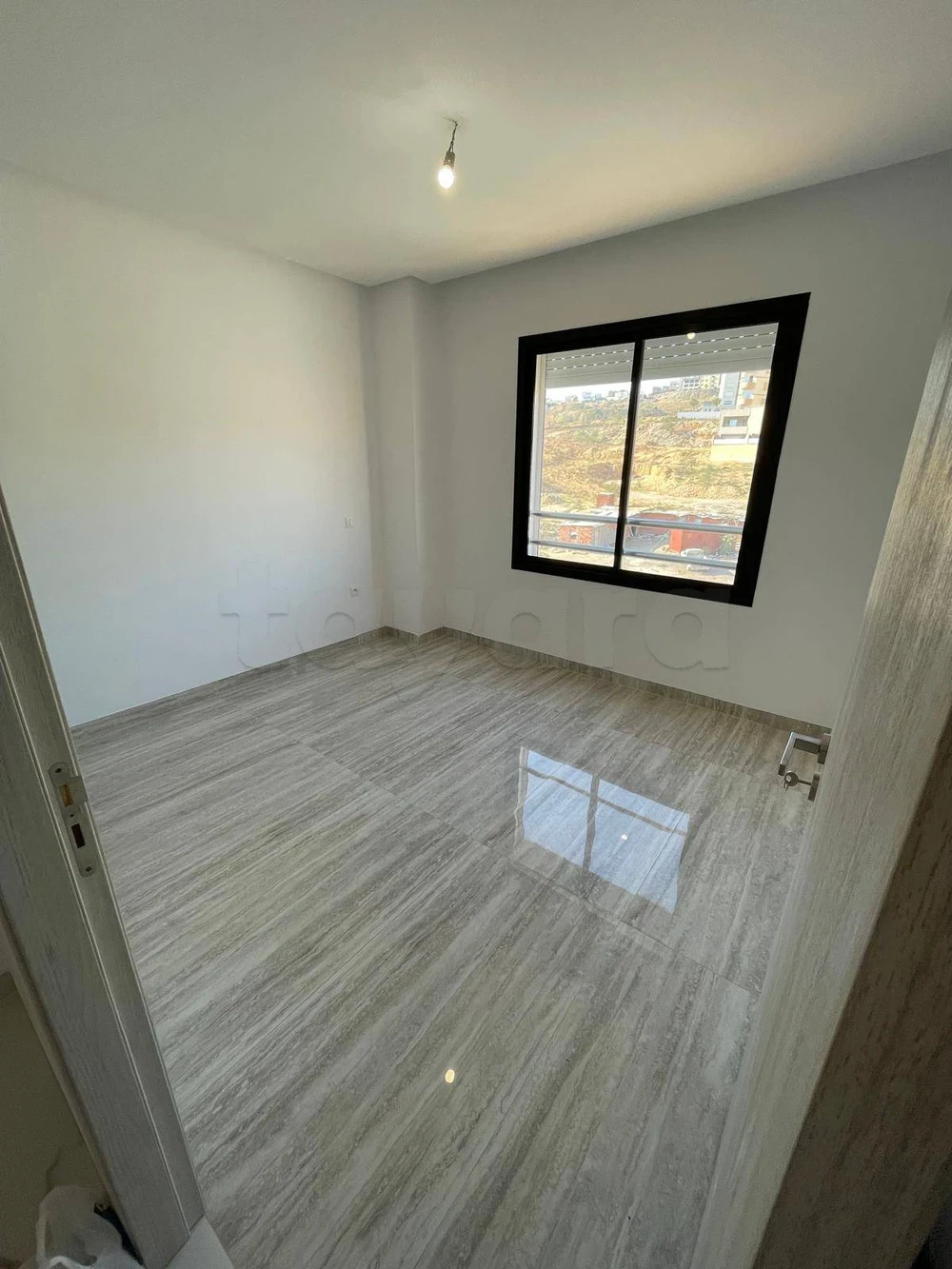 Mnihla Cite Ennasr Location Appart. 2 pices Un appartement s1 trs haut standing  ennasr2