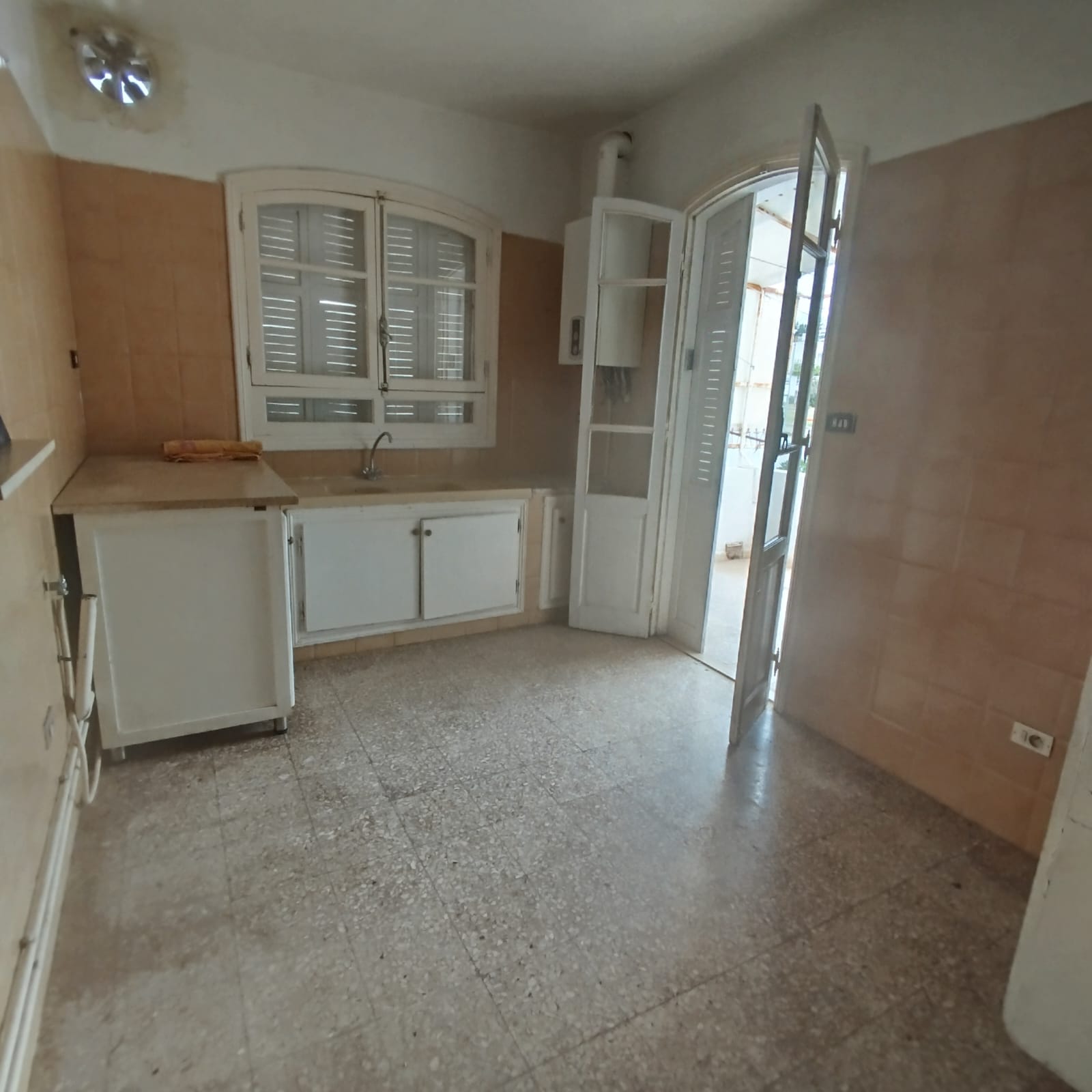 El Menzah El Menzah 9 Location Appart. 3 pices Mignon tage de villa s2  menzah9a