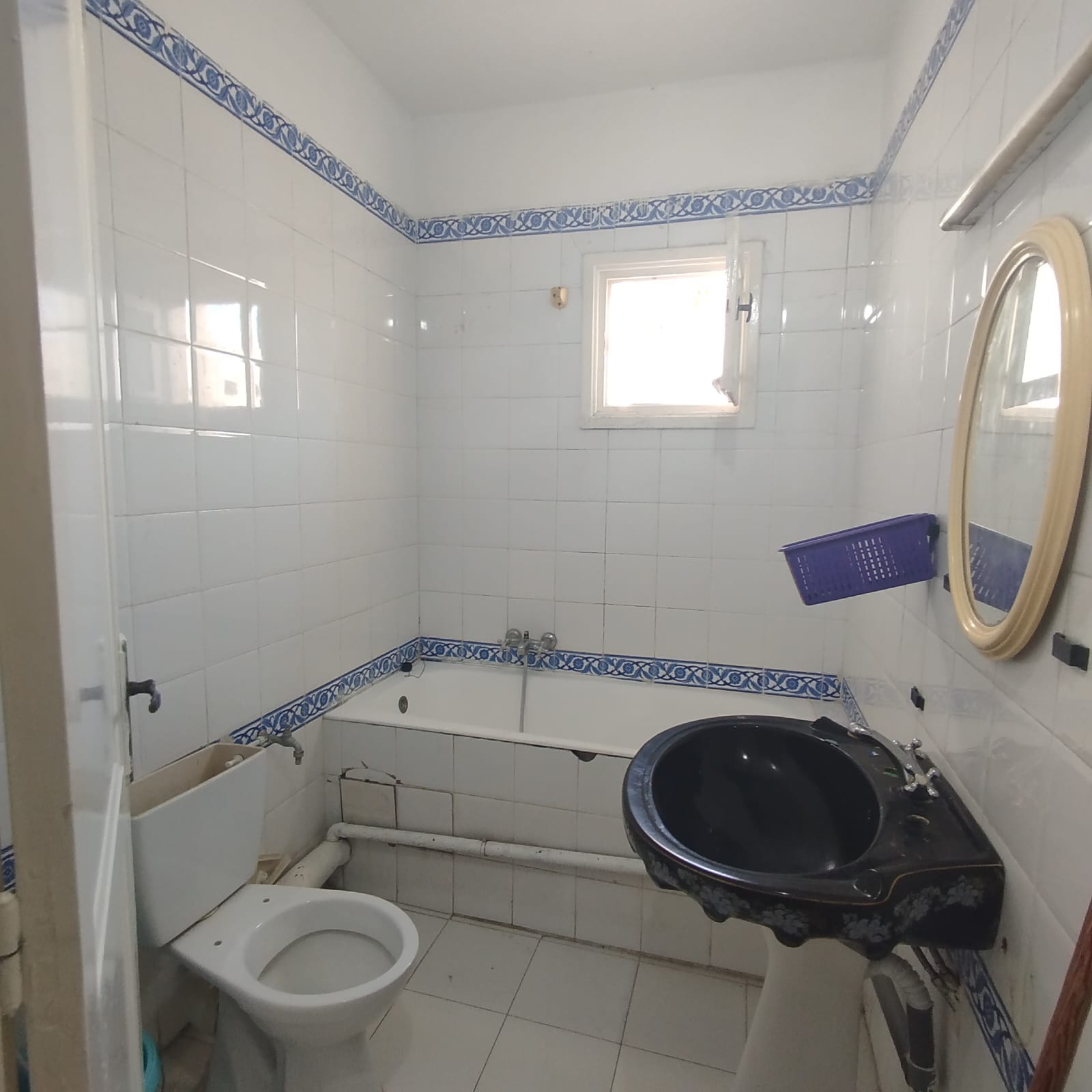 El Menzah El Manar 1 Vente Appart. 2 pices Un joli studio s1  manar1