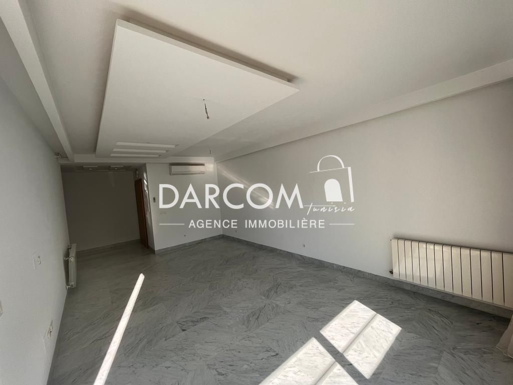 La Soukra Chotrana 1 Location Appart. 3 pices S2 avec jardin  chotrana 1