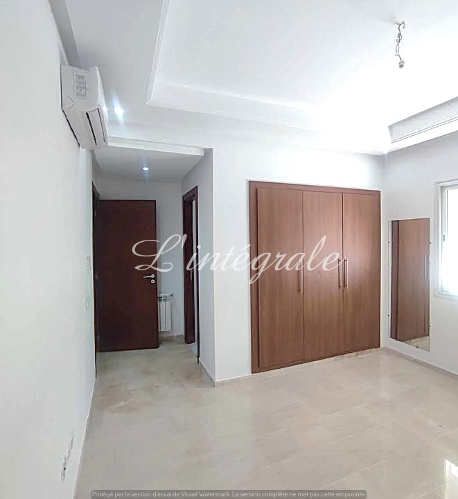 Ariana Ville Cite Ennasr 2 Location Appart. 4 pices S3 haut standing