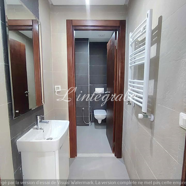 Ariana Ville Cite Ennasr 2 Location Appart. 4 pices S3 haut standing