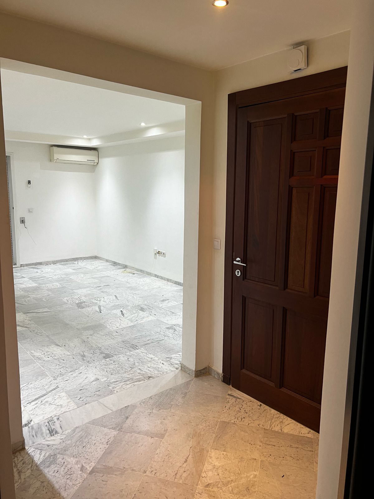 Ariana Ville Riadh Landlous Location Appart. 3 pices Appartement s 2 ht standing riadh landalos