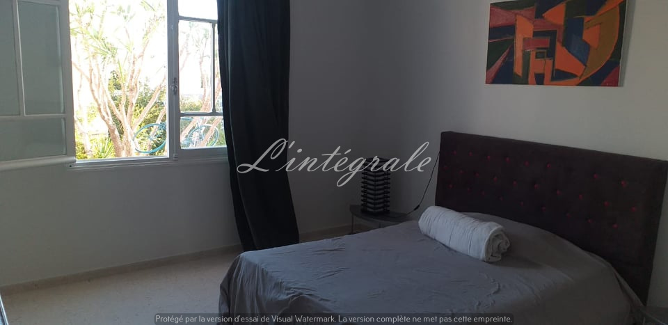 Ariana Ville El Menzah 8 Location Appart. 3 pices Trs coquette maisonnette meubl