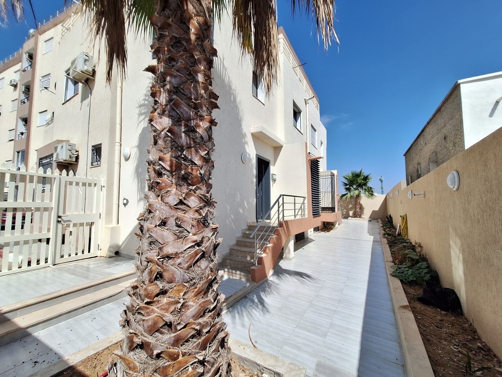 Raoued Cite El Ghazala 1 Vente Duplex Triplex rnov avec terrasse  cit el ghazela