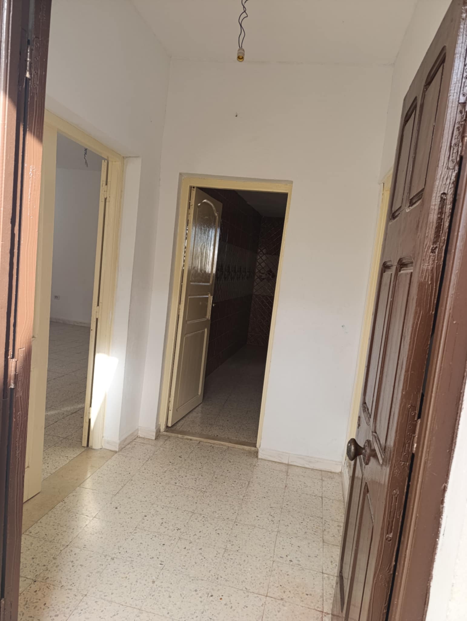 Le Bardo Le Bardo Location Appart. 2 pices Propre studio