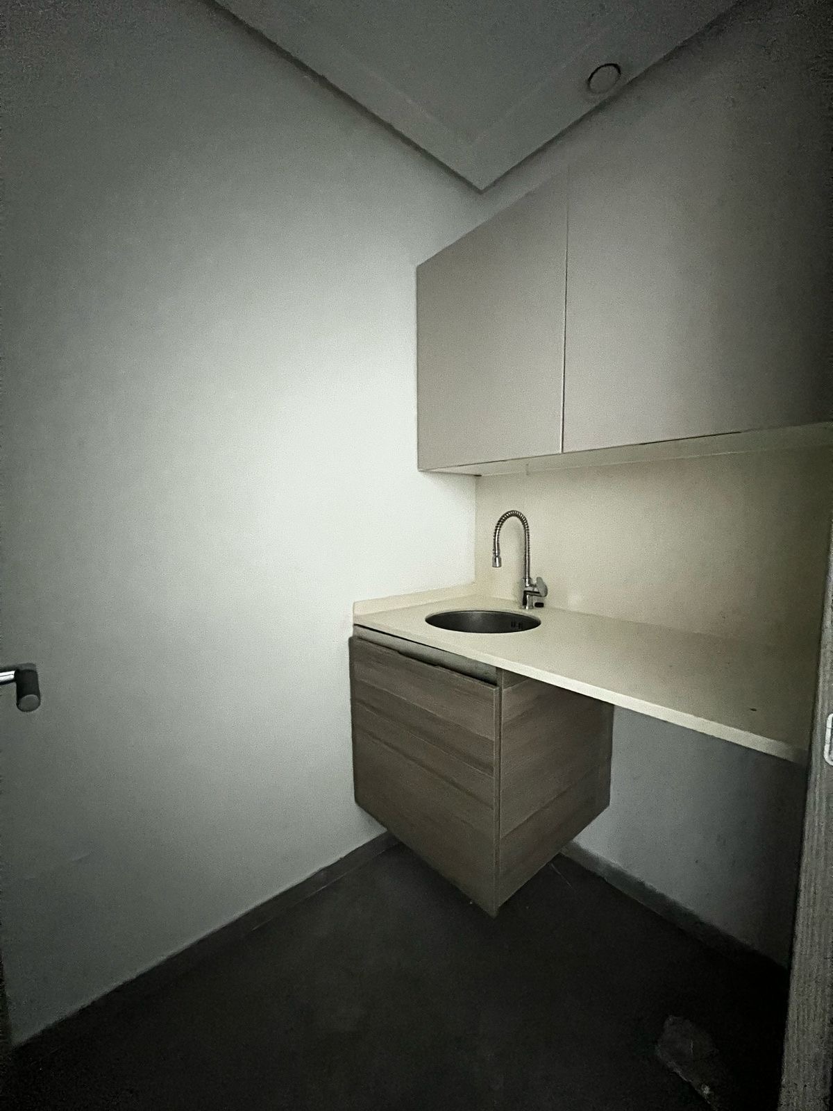 La Marsa Berge Du Lac Location Appart. 3 pices Bureau de 103 m2 h3