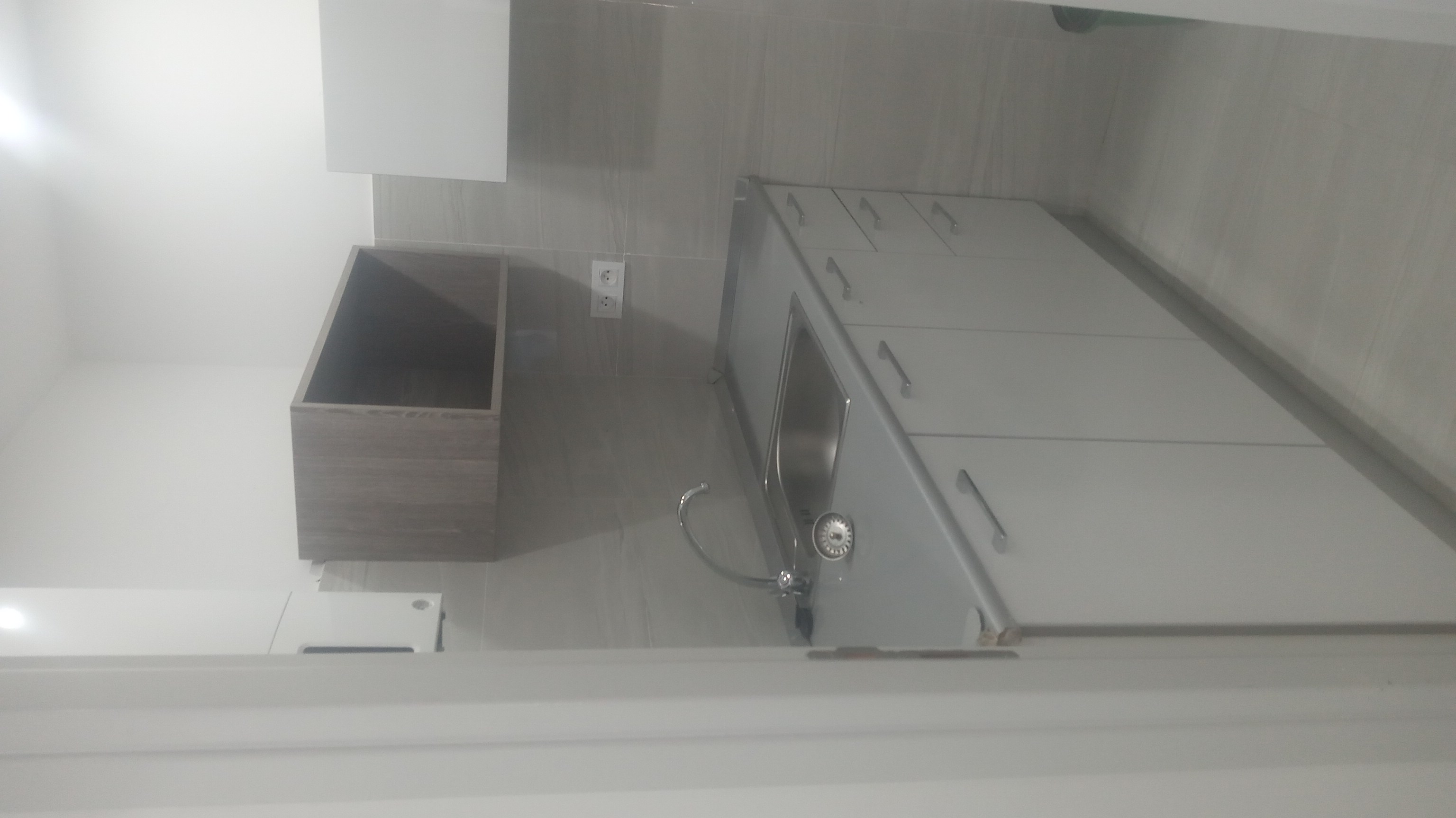Bab Bhar Montplaisir Bureaux & Commerces Bureau Neuf 2 pieces bureau lux