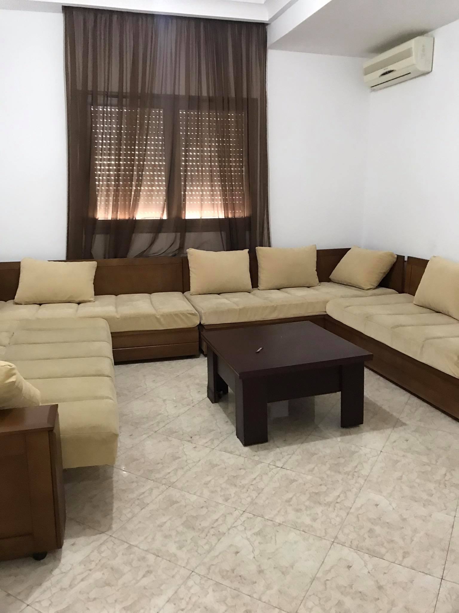 Bab Bhar Hedi Chaker Location Appart. 2 pices S1 meuble a  lafayete