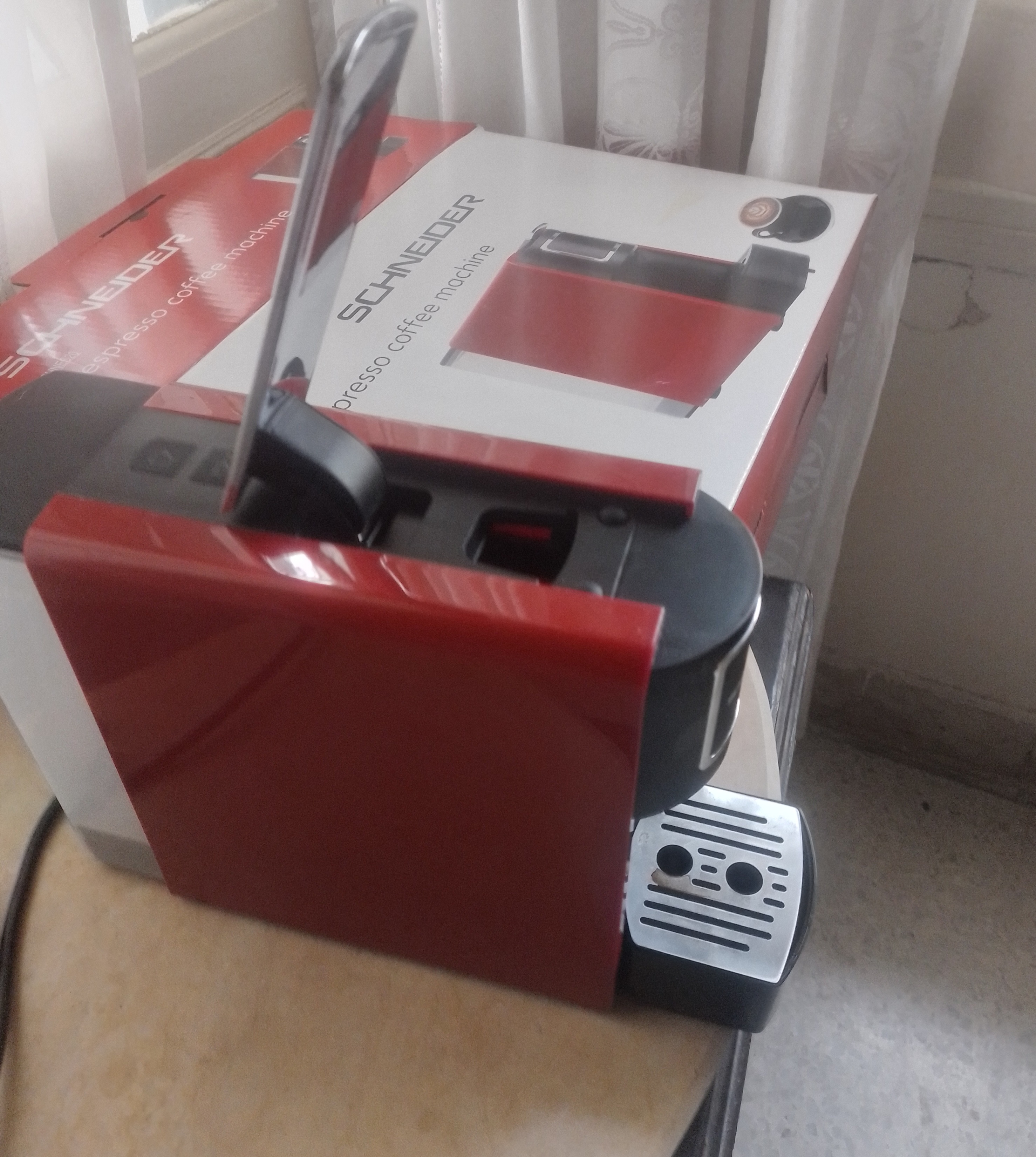 Raoued Cite Ennkhilet Cafetire & expresso Autre Cafetiere nespresso schneider  capsule
