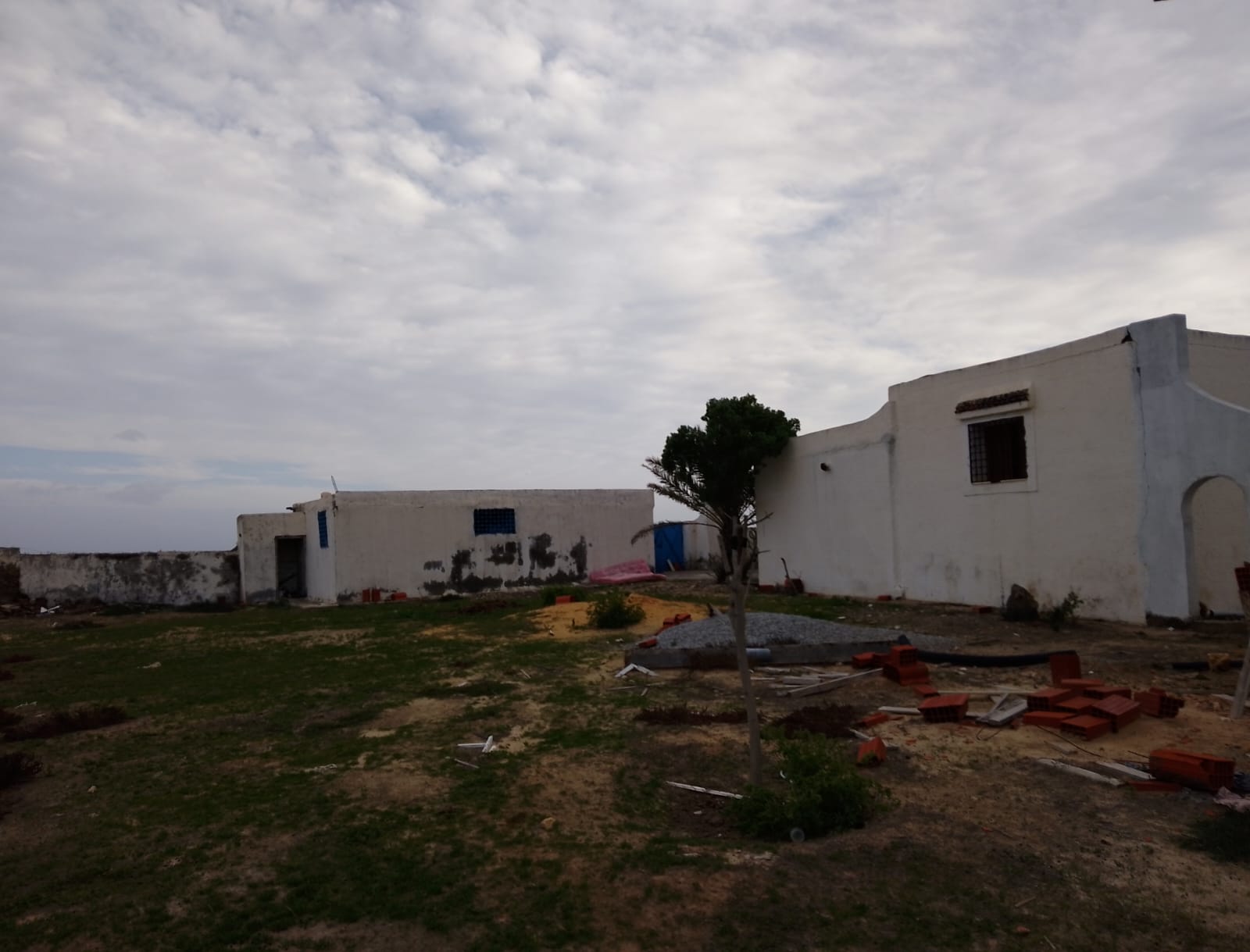 Beni Khiar El Maamoura Vente Surfaces Terrain  daroufa
