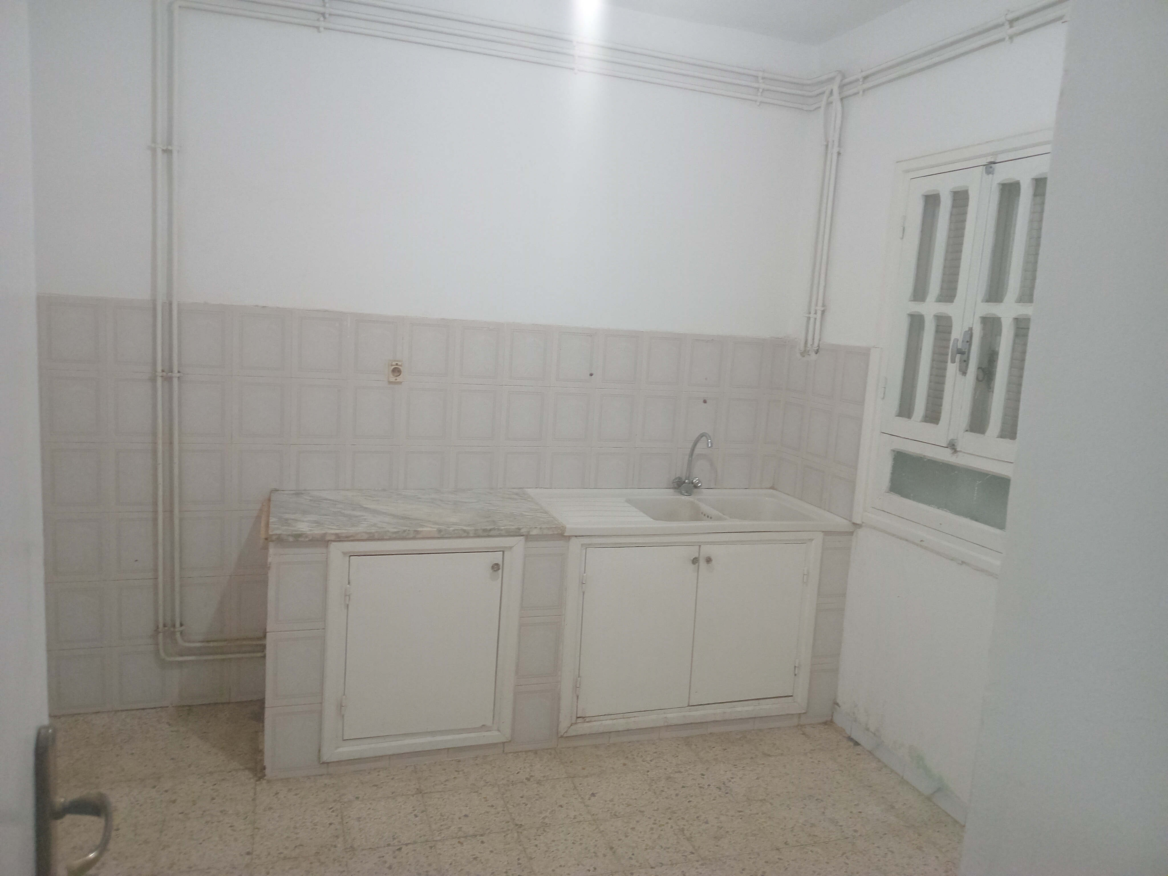 El Mourouj El Mourouj Location Appart. 2 pices Appartement 80m2 au 4tage resid grenade