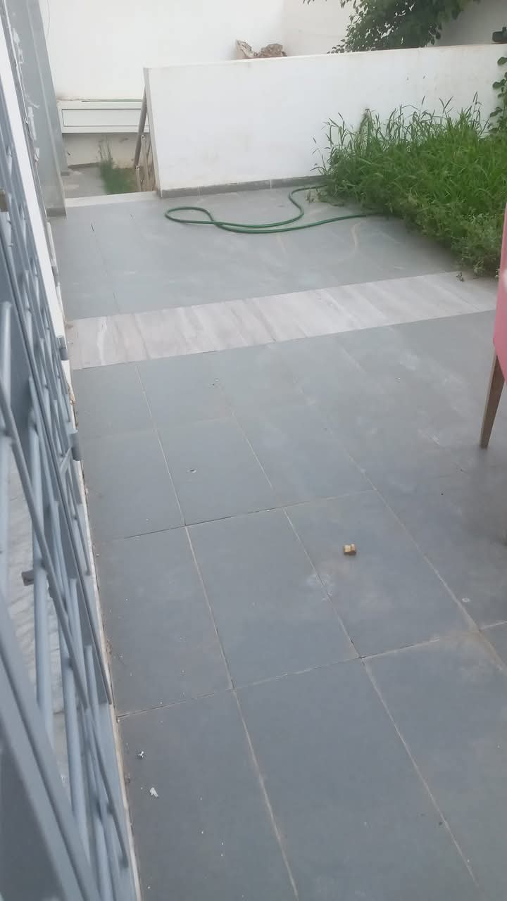 La Soukra La Soukra Location Appart. 3 pices S2 avec jardin soukra