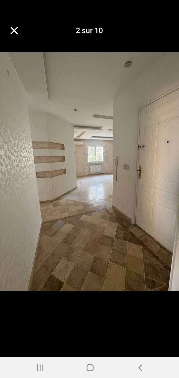 La Soukra La Soukra Location Appart. 4 pices S3 soukra zone hamadi abid
