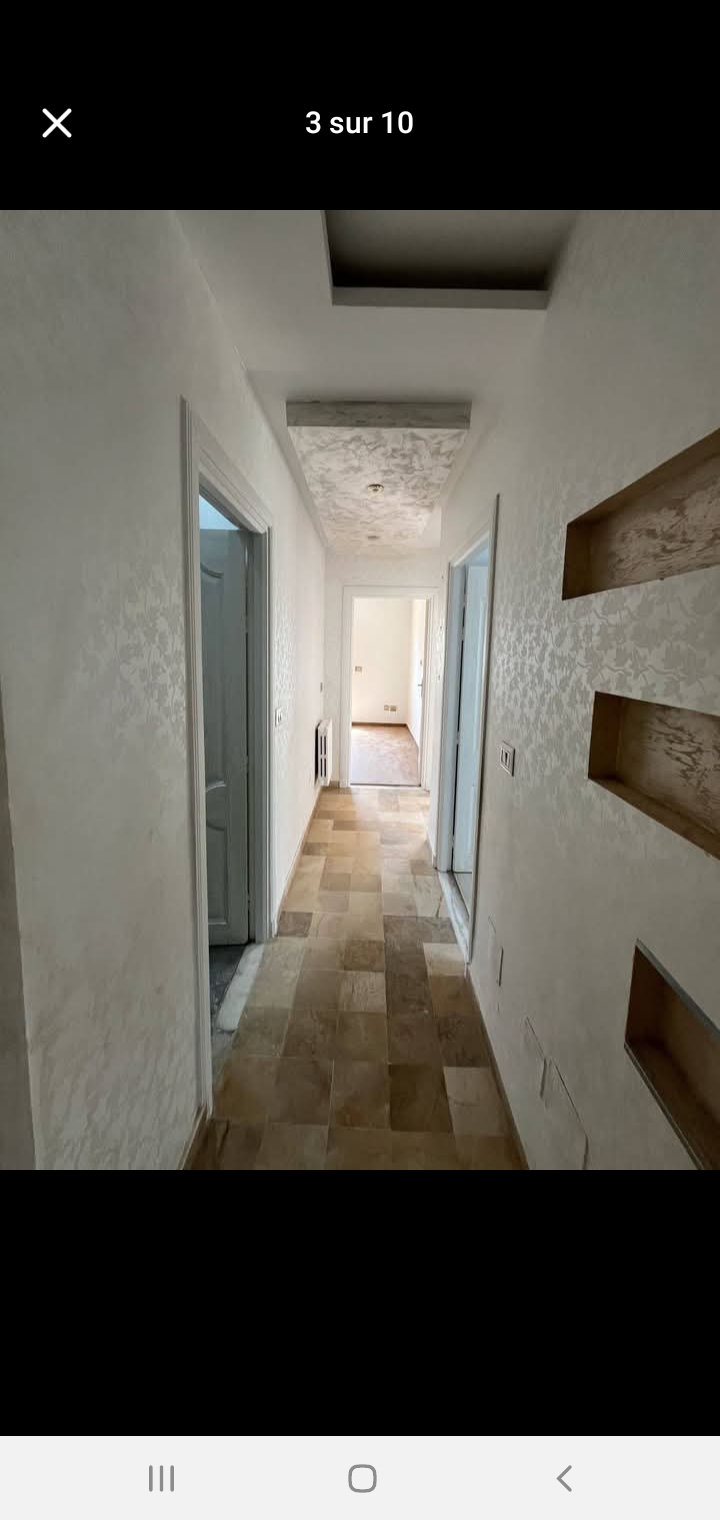 La Soukra La Soukra Location Appart. 4 pices S3 soukra zone hamadi abid