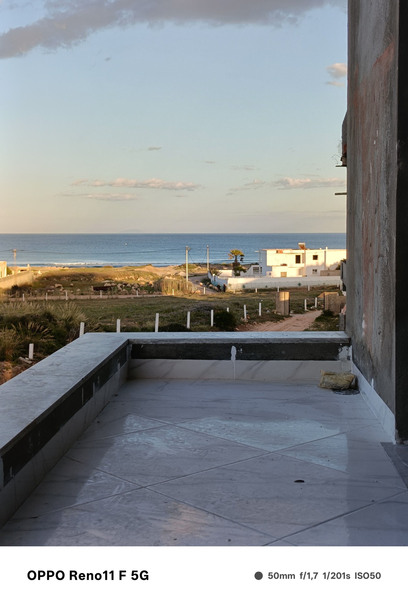 El Haouaria Cite Touristique Vente Appart. 2 pices Belle maison avec vue sur mer style amricain