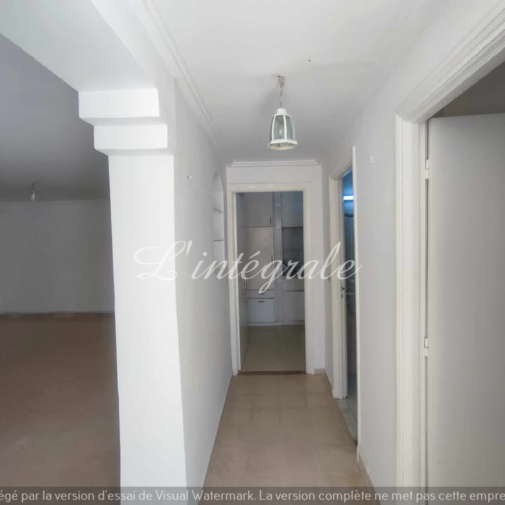 Ariana Ville Cite Ennasr 2 Location Appart. 3 pices Maisonnette s2 avec garage