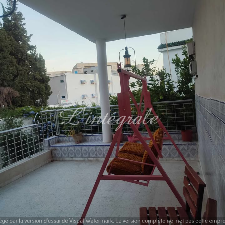 Ariana Ville El Menzah 6 Location Maisons Grand rez de chausse s4 vide