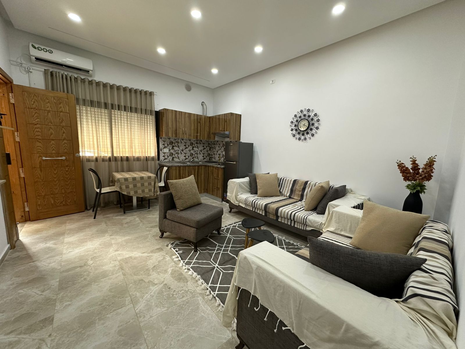 Monastir Monastir Location vacances Appart. 1 pice Apparement rez de chausse centre ville