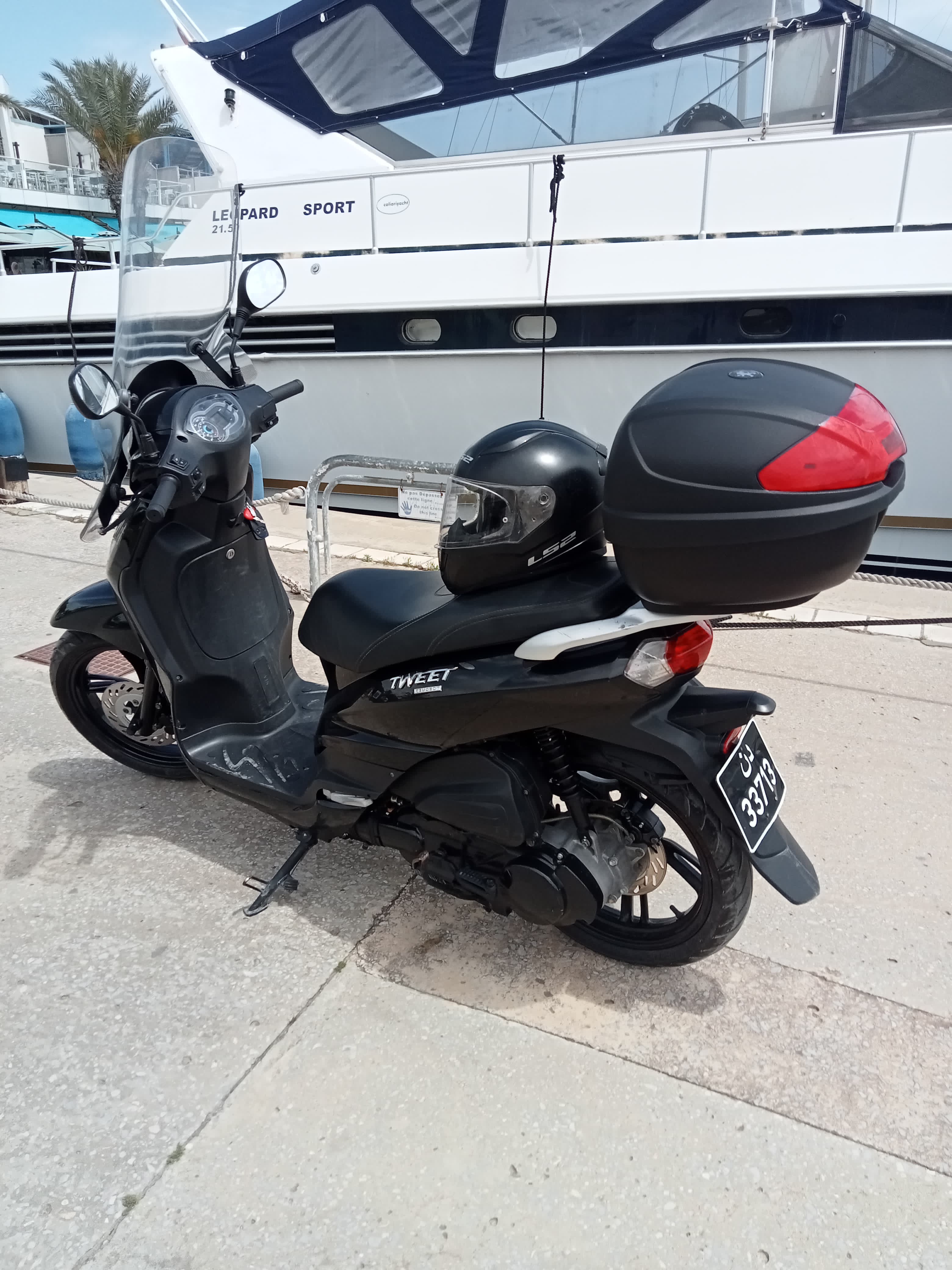 Hammamet Zone Hoteliere Peugeot Peugeot Peugeot tweet 125 cc