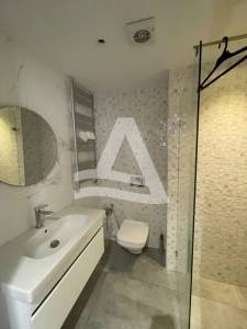 La Marsa Gammart Location Maisons  dun triplex  avec piscine  hh-ref5045a