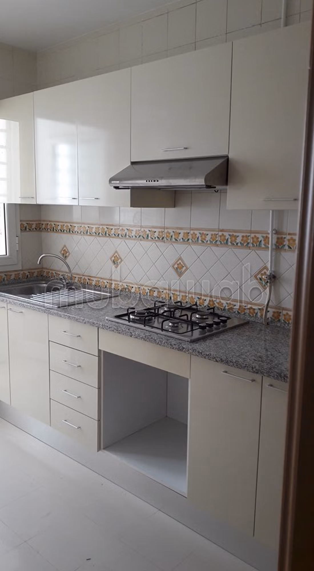 Ariana Ville Cite Ennasr 2 Location Appart. 3 pices S2 1200d pour jeune fonctionnaire ennasr 2