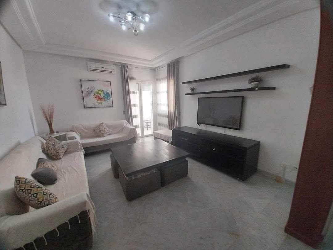 Ariana Ville Cite Ennasr 2 Location Appart. 3 pices S2 meubl 1700  ennasr 2