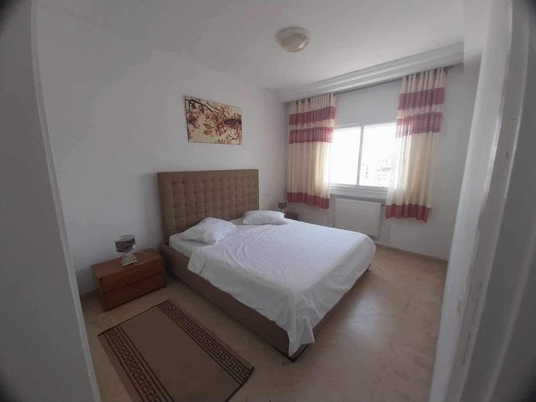Ariana Ville Cite Ennasr 2 Location Appart. 3 pices S2 meubl 1700  ennasr 2