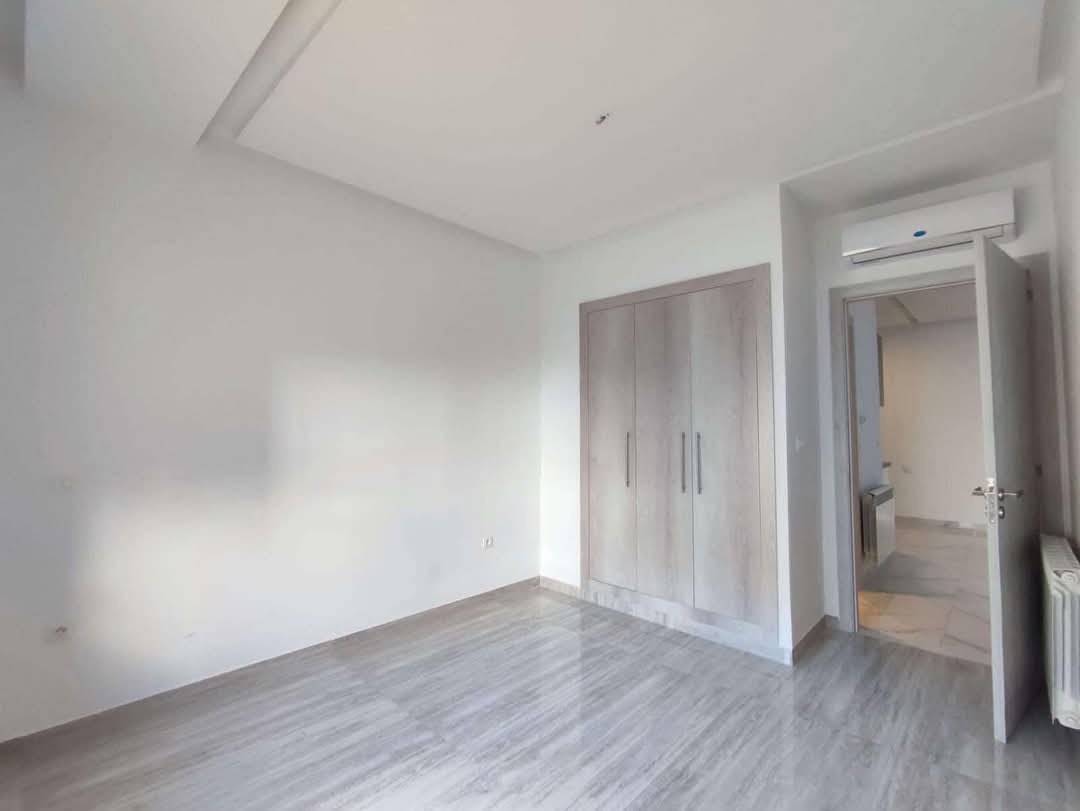 Ariana Ville Cite Ennasr 2 Location Appart. 2 pices S1 jamais habite 1000d ennasr 2