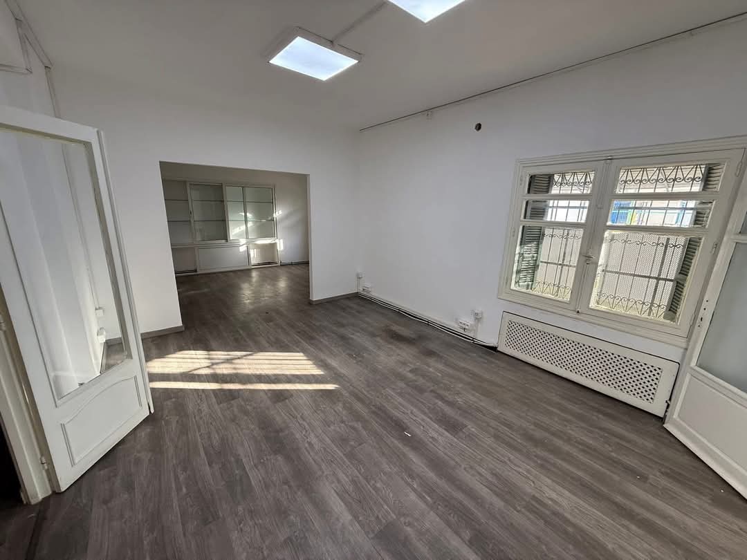 Bab Bhar Montplaisir Bureaux & Commerces Bureau Villa h6 usage bureautique 5700d